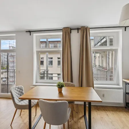 아파트 Erholsame Mit Balkon Und Einbaukueche Im Herzen Leipzigs *